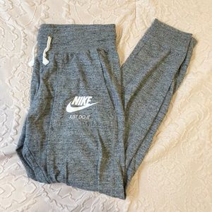 NIKE ankle sweats